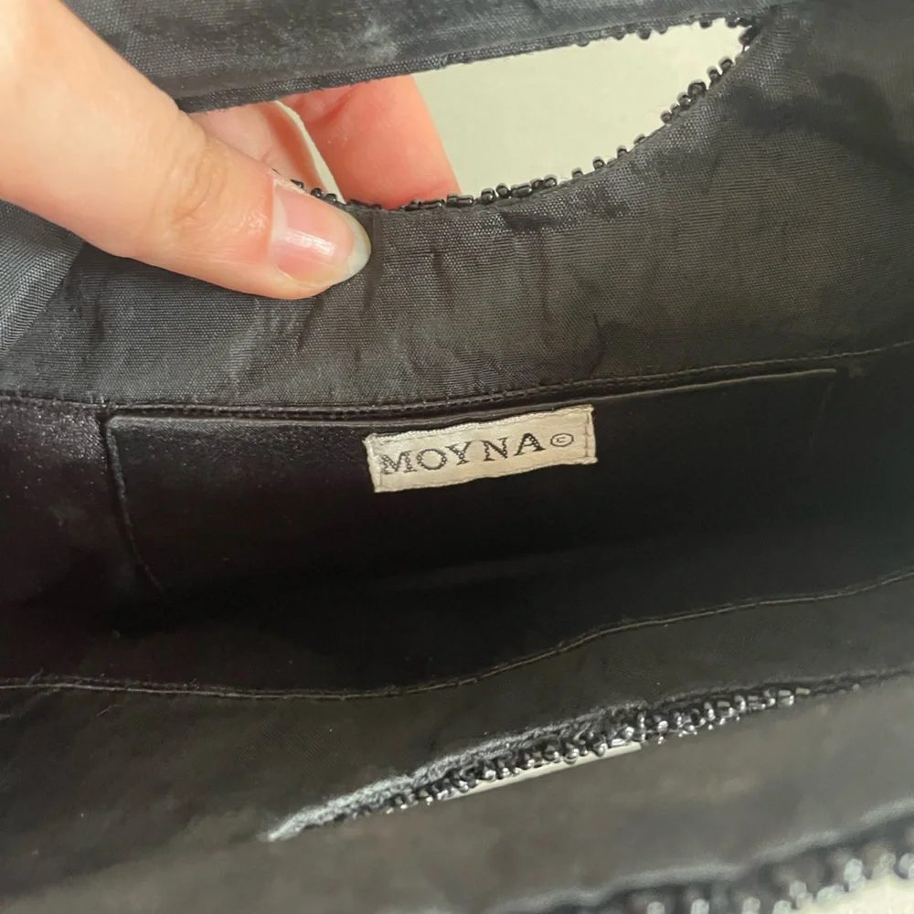 Vintage 90s beaded heart handbag - Picture 3 of 4